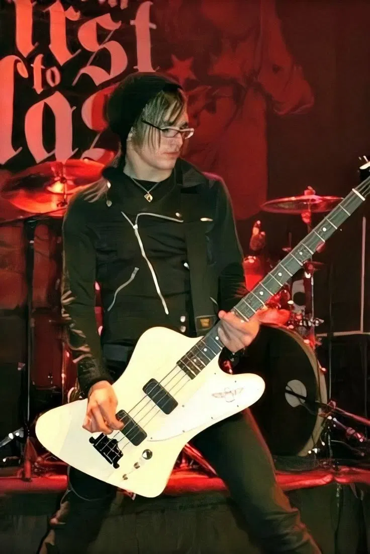 Avatar of 010 - mikey way