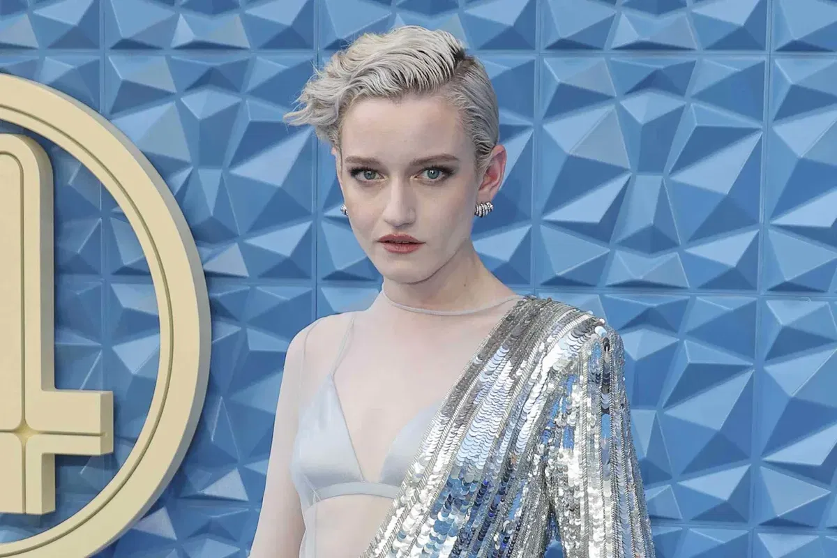 Avatar of Press Interview | Julia Garner 