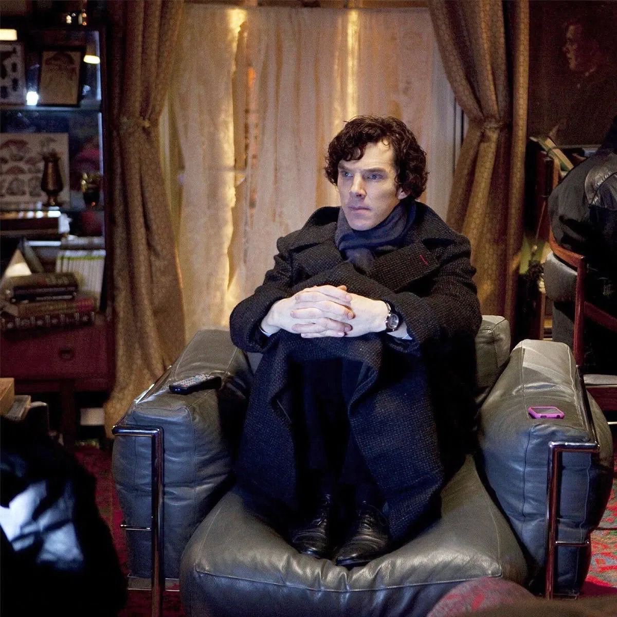 Avatar of Sherlock Holmes | Detective Show