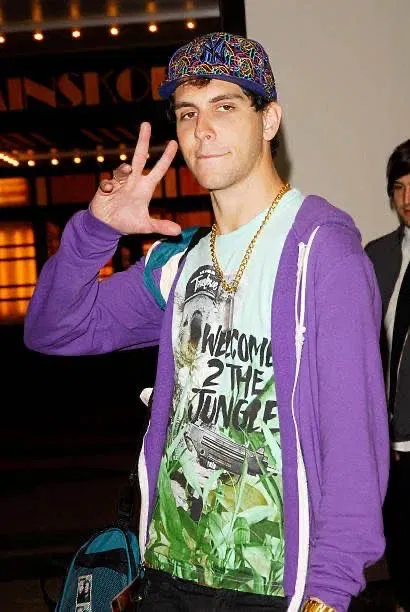 Avatar of ₎₎　　gabe saporta