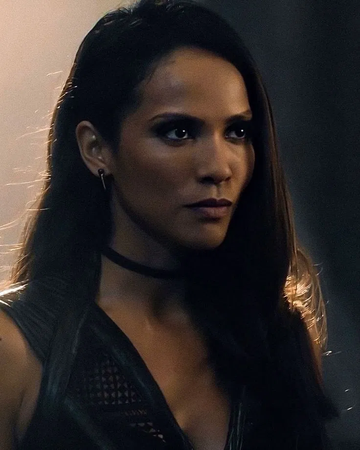 Avatar of Mazikeen Smith