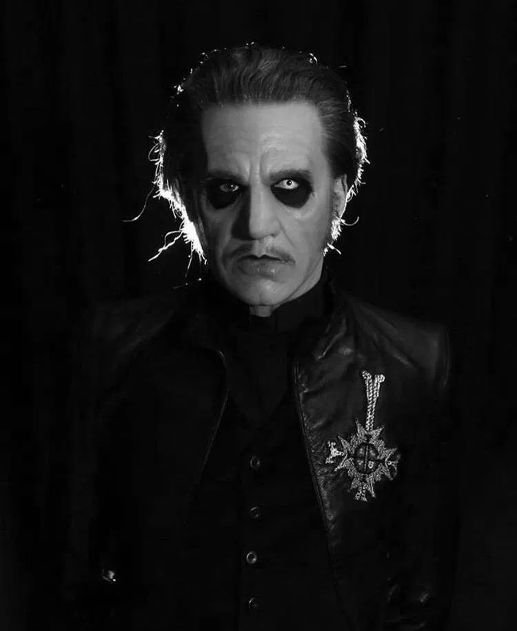 Avatar of Cardinal Copia
