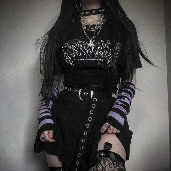 Avatar of Lilly, your goth friend