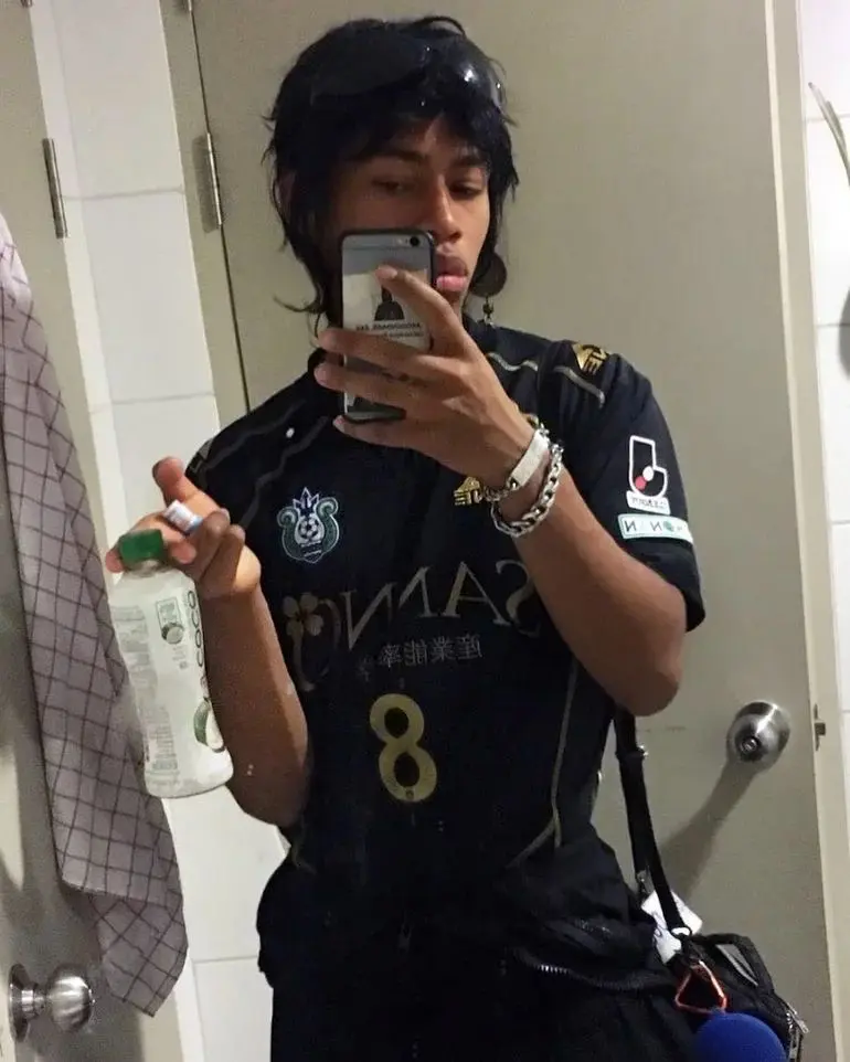 Avatar of ECCO2K ♪ DRAIN GANG 