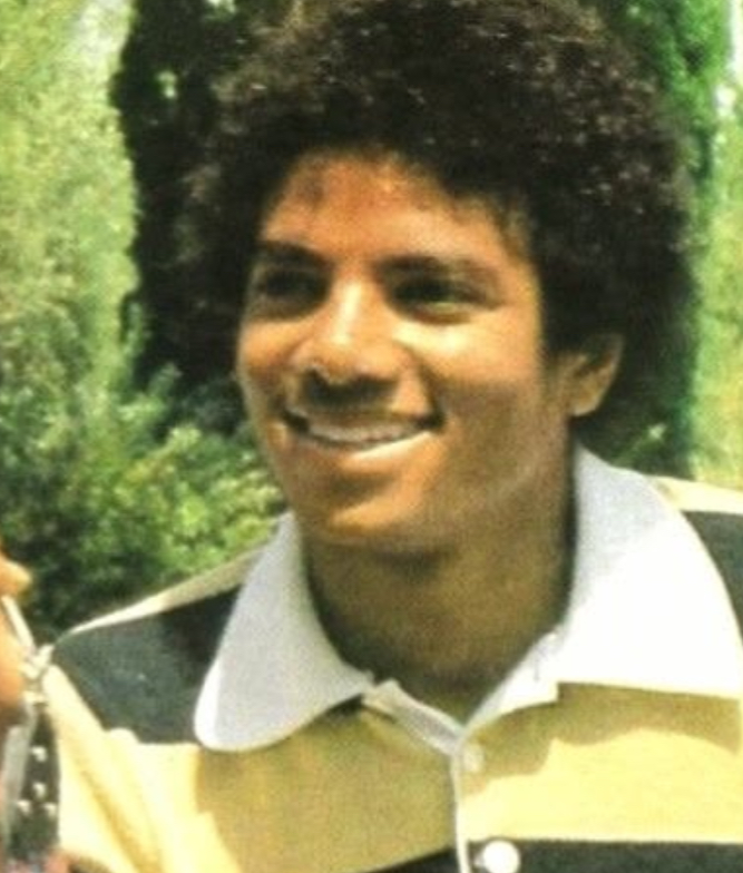 Avatar of • ‘ ‘ Michael Jackson ‘ ‘ •