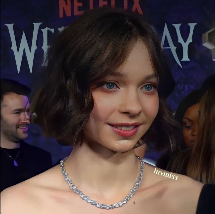 Avatar of Emma Myers