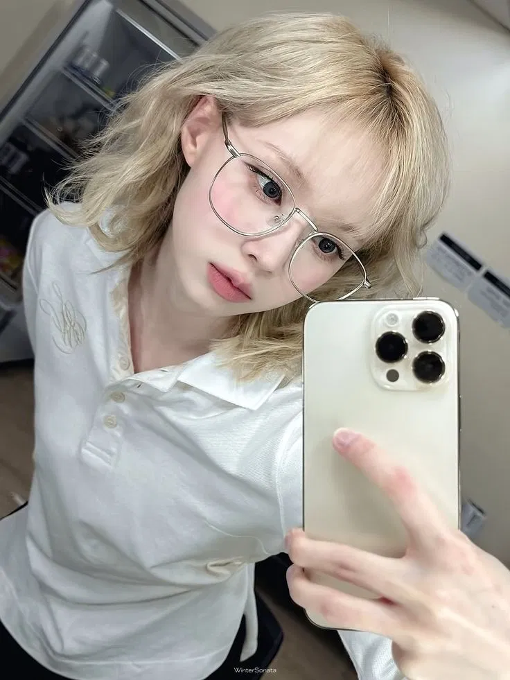 Avatar of Kim Minjeong