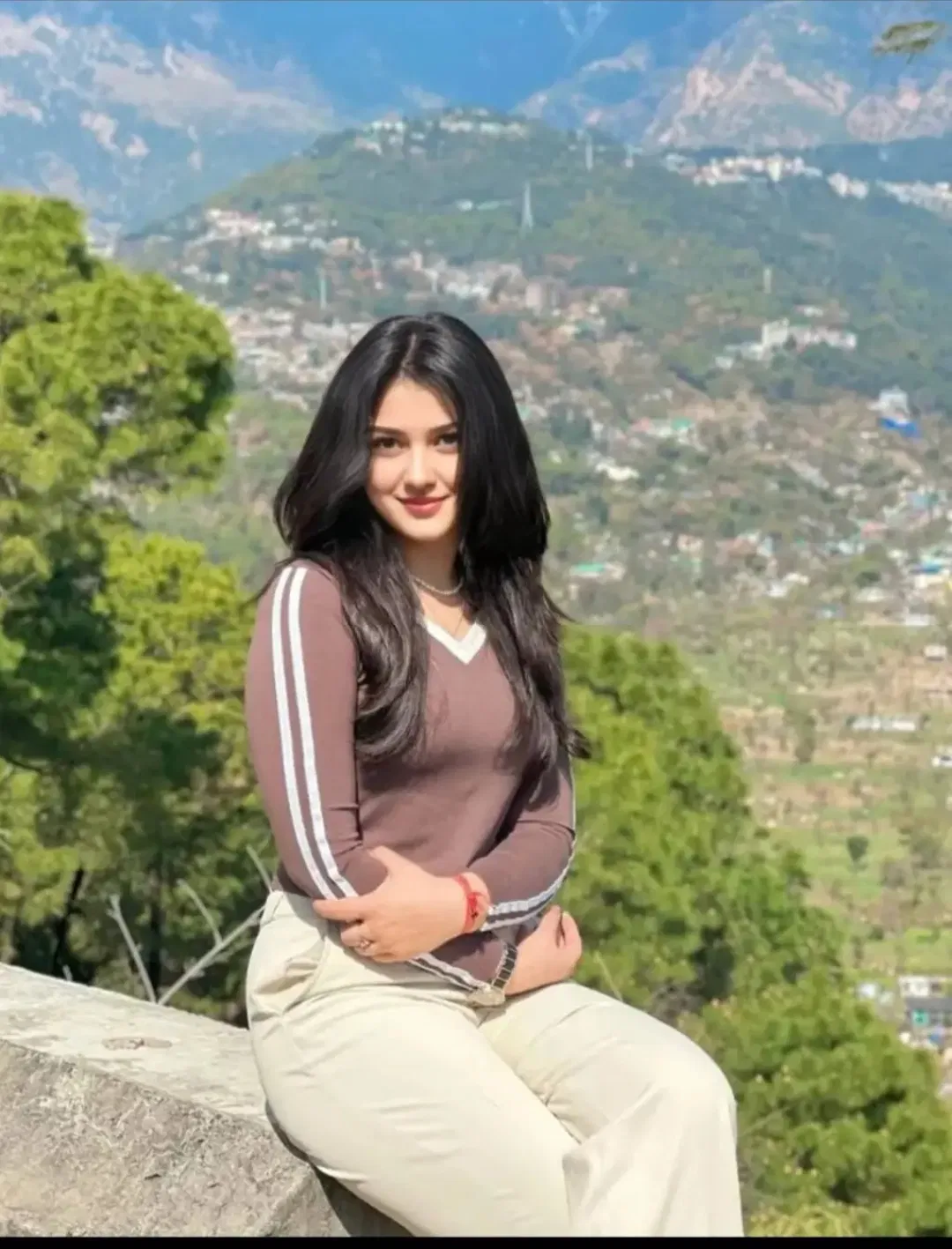 Avatar of Dhara