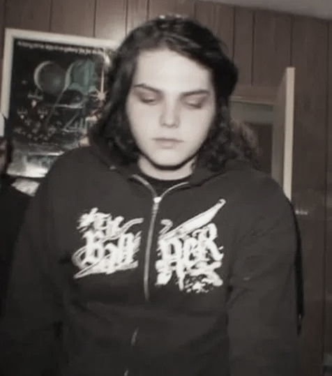Avatar of ♡ 𓏻 gerard way.