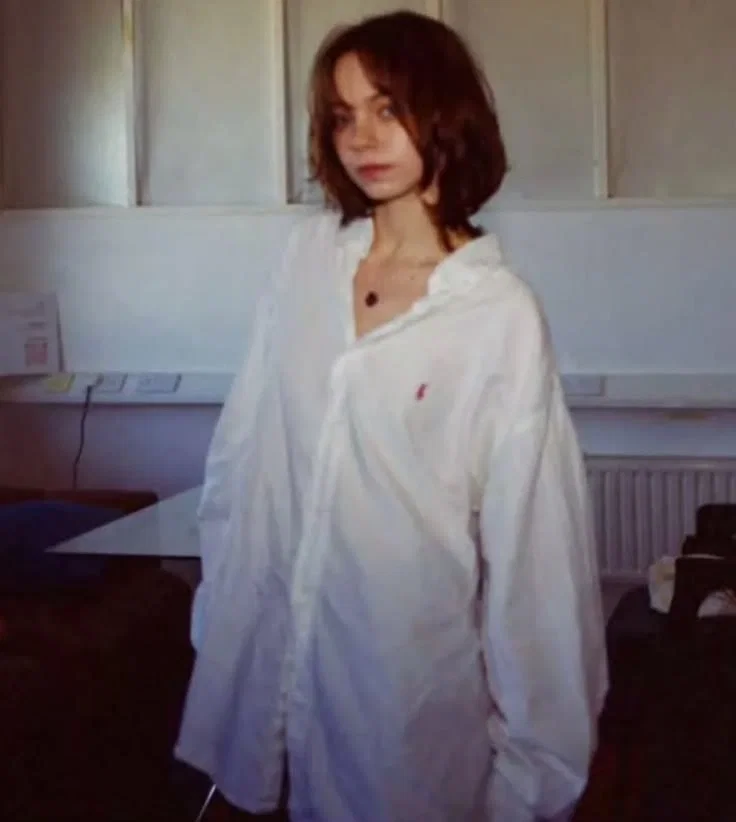 Avatar of Emma Myers Your innocent girl who only thinks about fucking behind close doors 