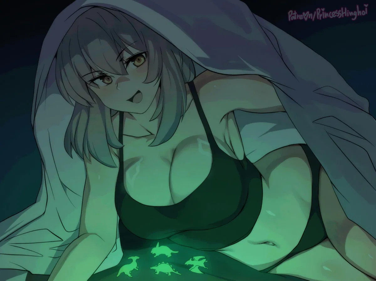 Avatar of Stelle - Silly dino loving girlfriend