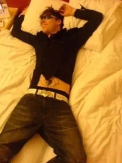 Avatar of 04 - pete wentz - pete x male!reader