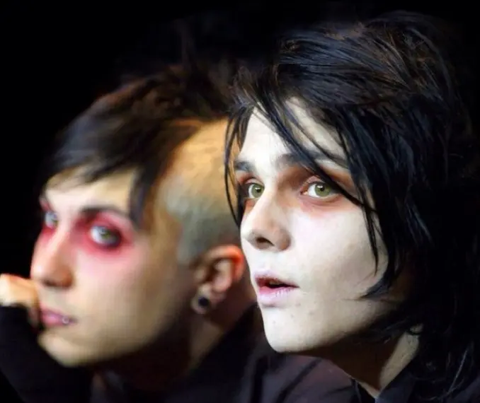 Avatar of Frank Iero and Gerard Way - 01