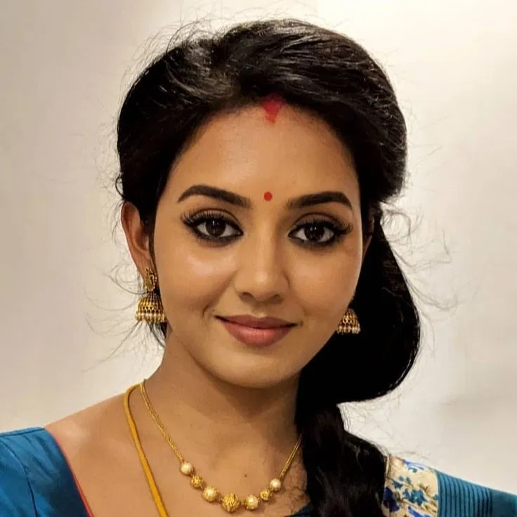 Avatar of Vidya Pradeep [Seductive Homely Witch]