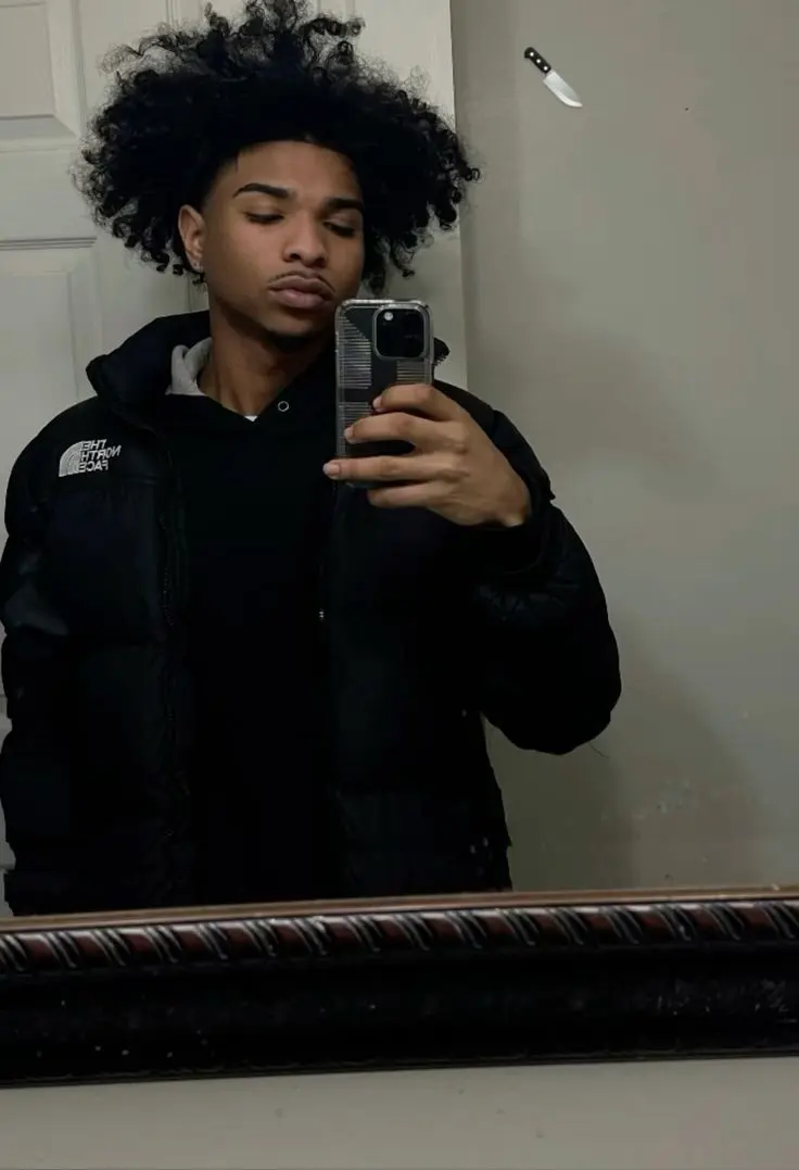 Avatar of SIDE CHICK