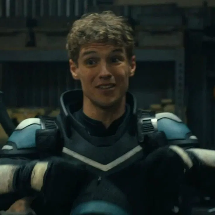 Avatar of adrian chase