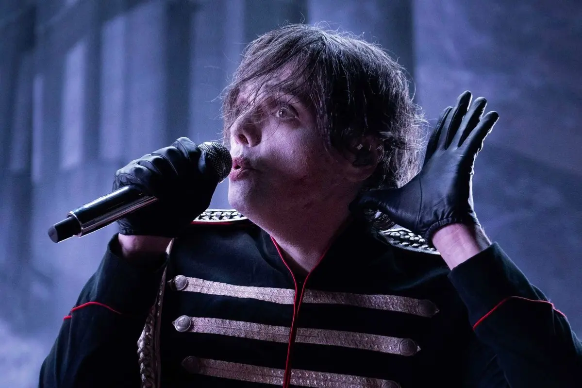 Gerard Way || LLTBP