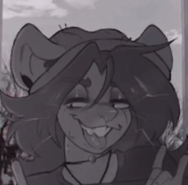 Avatar of Willow //  Goth Roommate
