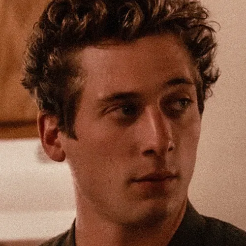 Avatar of Lip Gallagher
