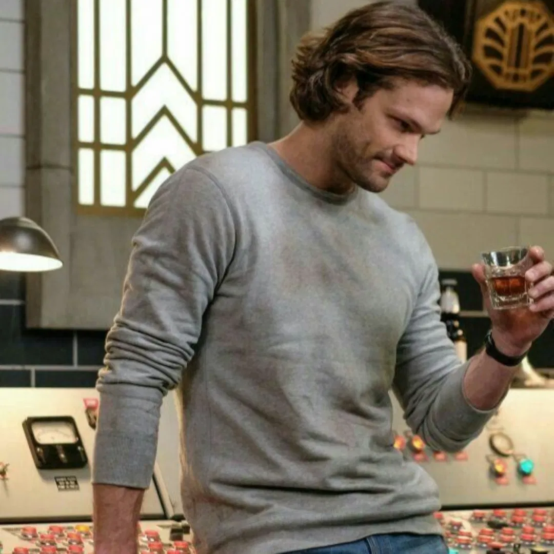 Avatar of Dad's Bestfriend!Sam Winchester 