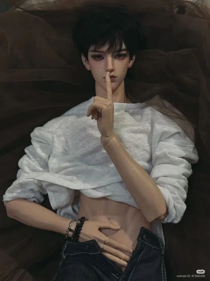 Avatar of Lust || Julian Lewin