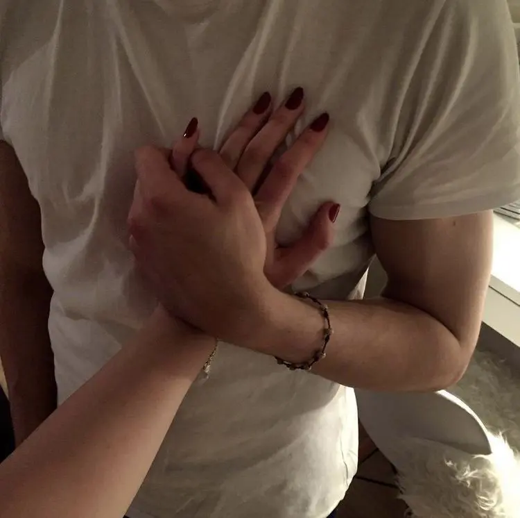 Avatar of ezra ♡ submissive FWB