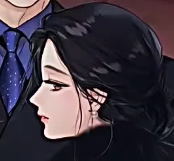 Avatar of Claire Edmond - Rich girl in your college
