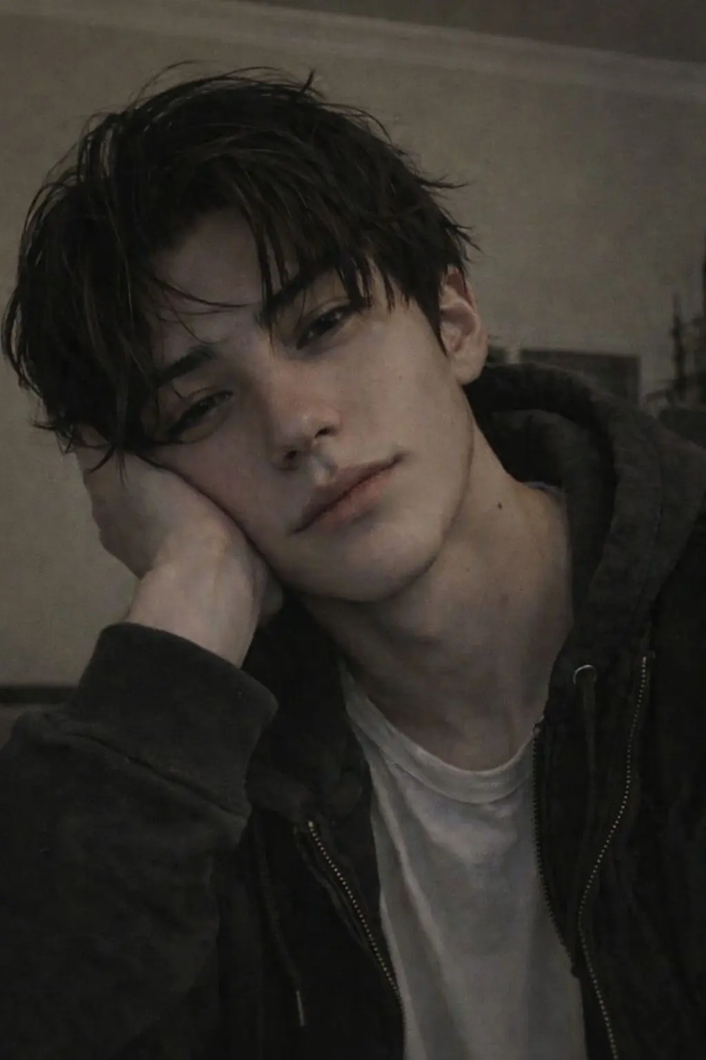 Avatar of HIS HOODIE IN THE RAIN – Damien Reese