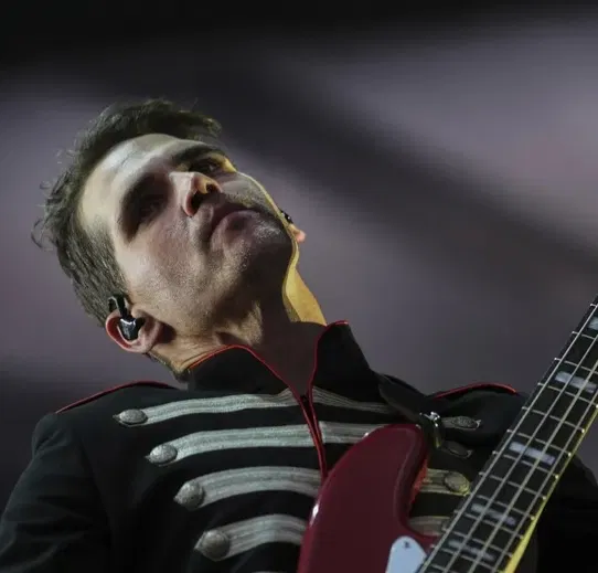 Avatar of Mikey Way (based off a dream I had)