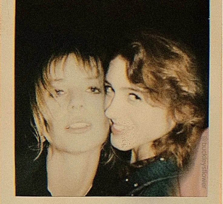 Avatar of Nancy Wheeler & Robin Buckley