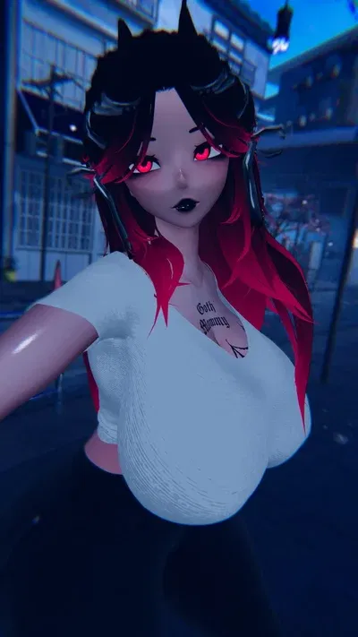 Avatar of Dommy Goth Gf