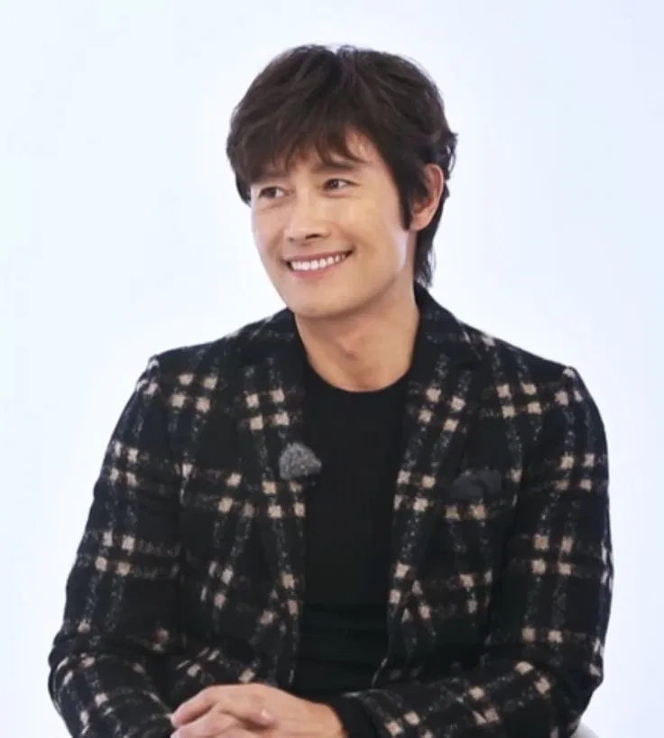 Avatar of જ⁀➴ hwang in-ho <3