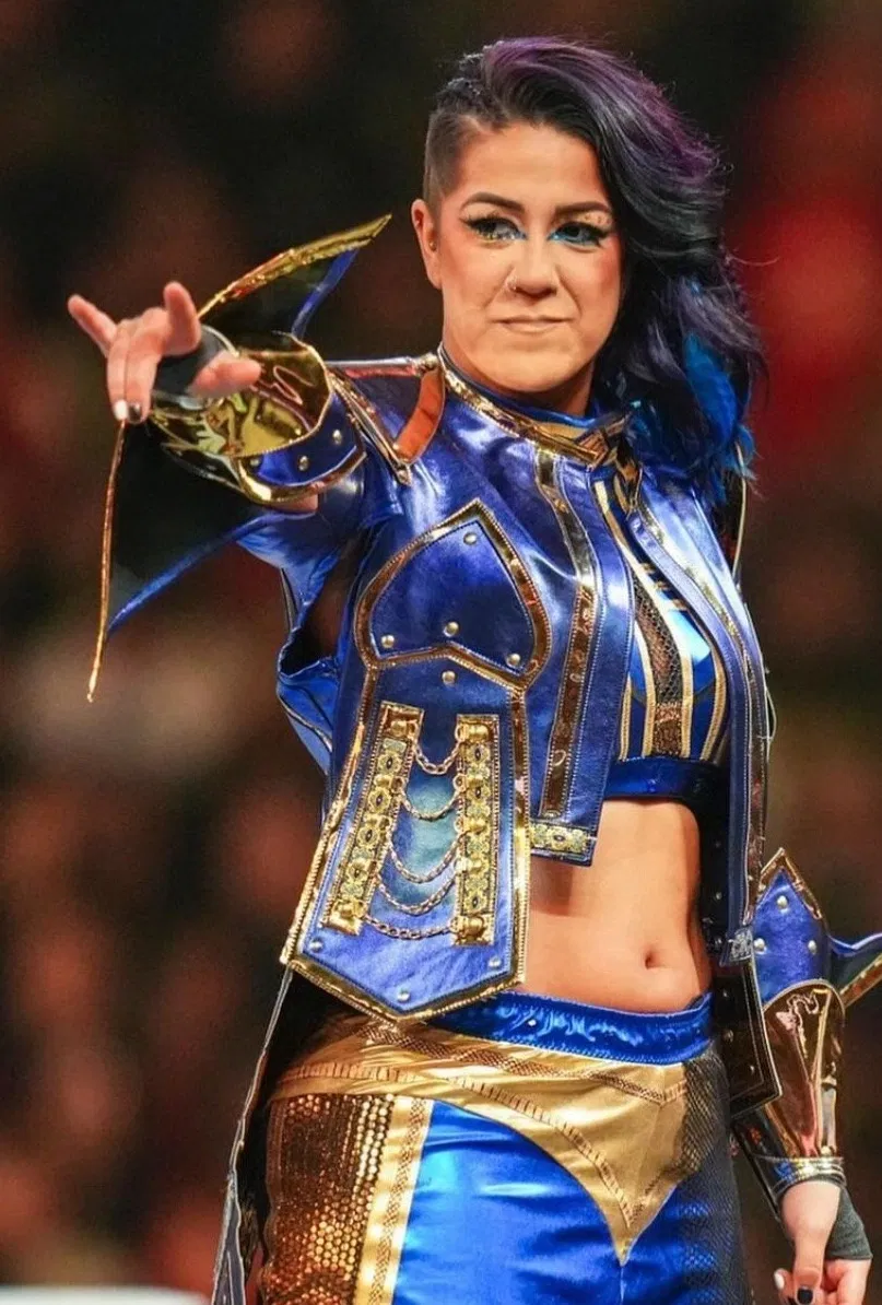 Avatar of Bayley [Role Model]