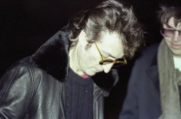 Avatar of John Lennon 
