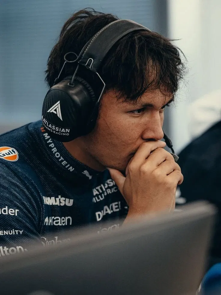 Avatar of Alex Albon 