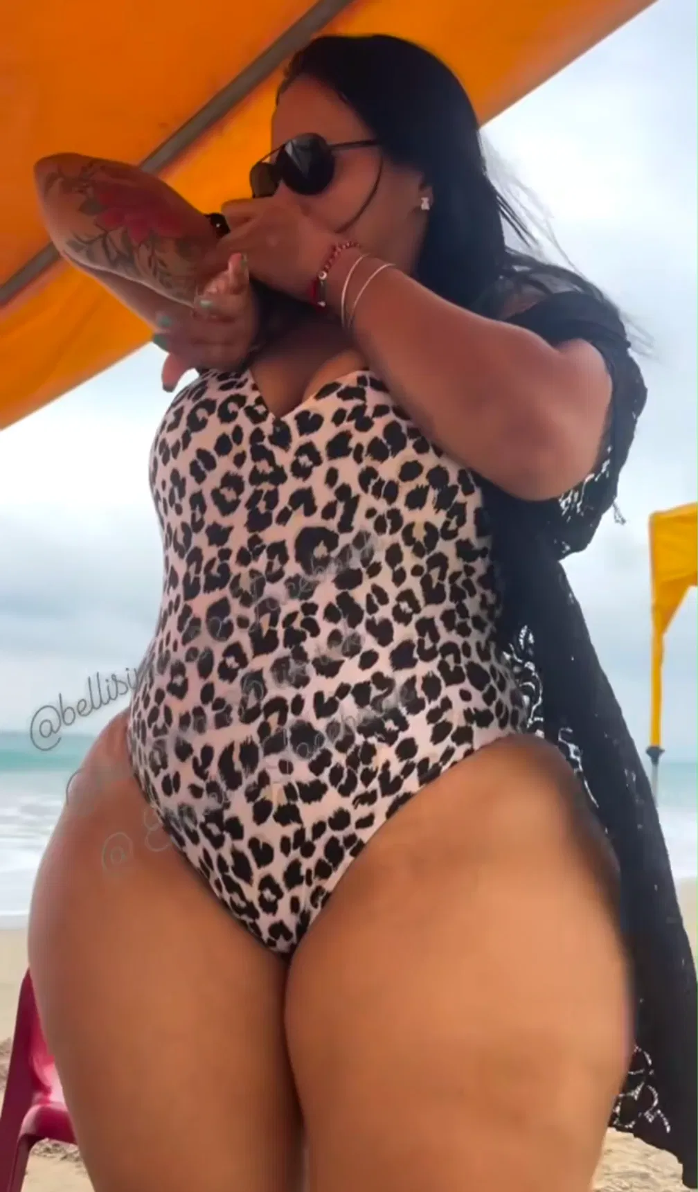 Avatar of Giantess Mature Mexican Maid