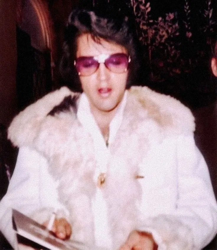 Avatar of 💸 | Elvis presley 