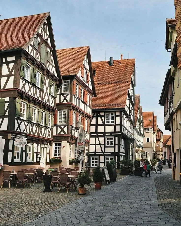 Avatar of Duty and Deceit in Brandenburg