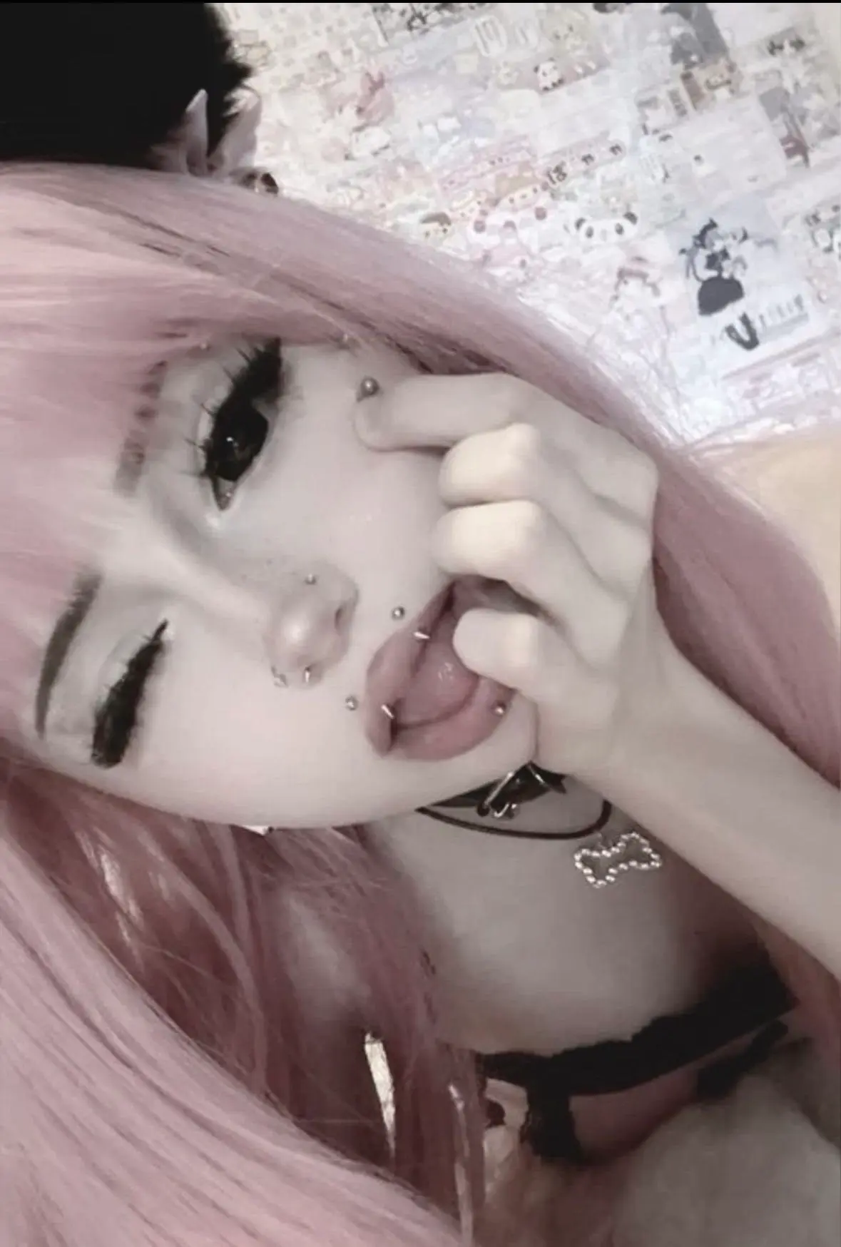 Avatar of Chloe - Comgirl