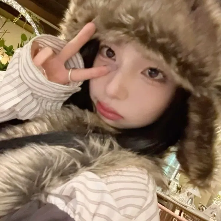 Avatar of ₊‧ ୨₍“Zhou Xinyu”₎୧ ‧₊
