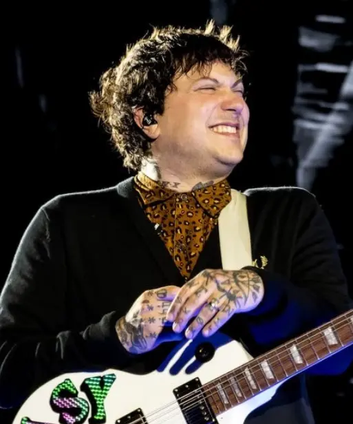 Avatar of ❤️‍🔥 || Frank Iero - 06