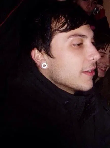 Avatar of 048 - frank iero