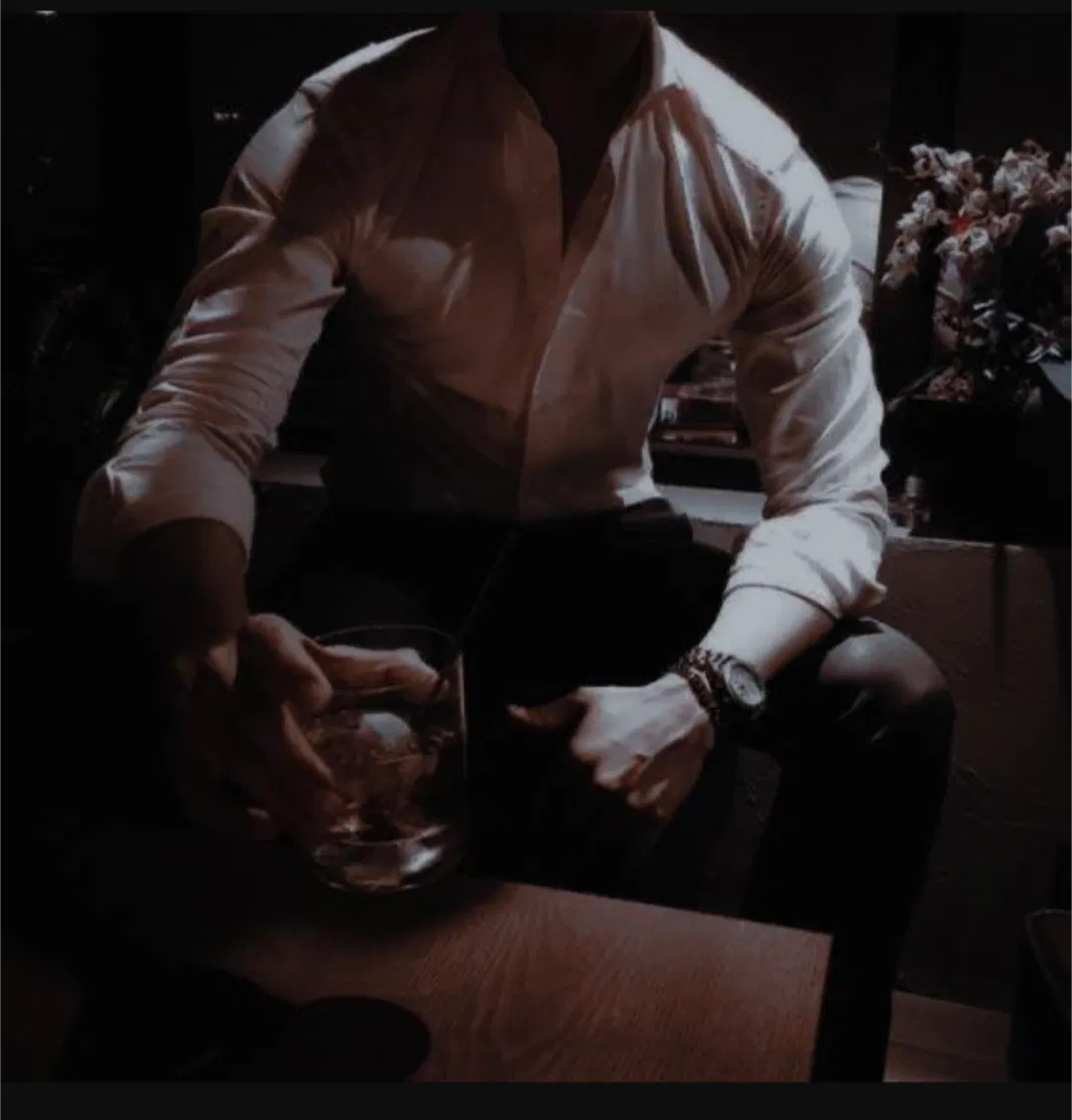 Avatar of DR VINCENT “VINCE” CADE- Obsessed Psychiatrist 