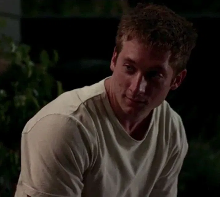Avatar of Lip Gallagher