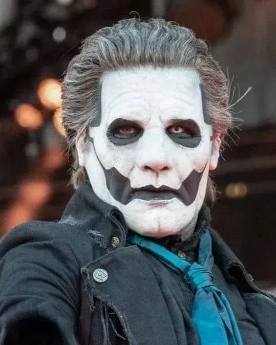 Avatar of Papa Emeritus IV - Copia || Episode Comfort