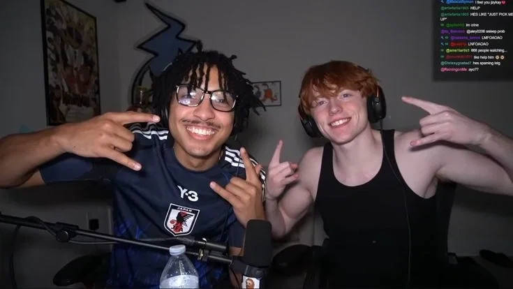 Avatar of Pixeldrink and lumas stream (Brendan you boyfriend)