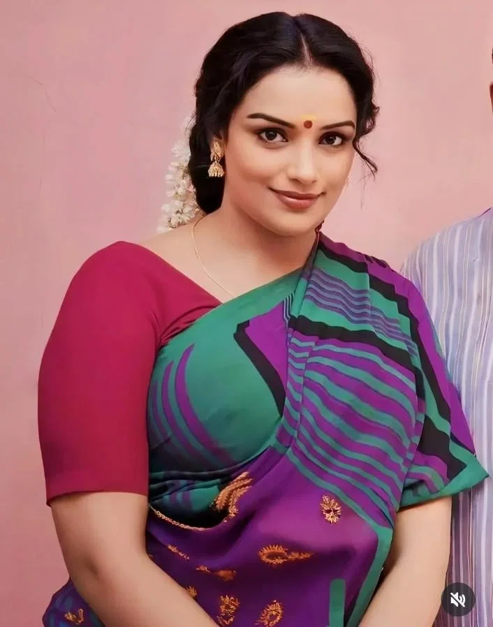 Avatar of Shweta menon