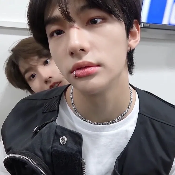 Avatar of Hyunjin • rich hooligan