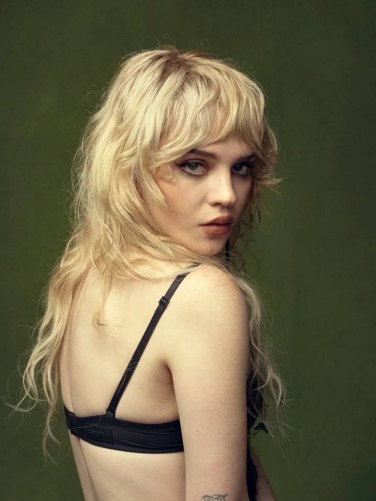 Avatar of Sophie Thatcher - Escort | Stripper | Hooker
