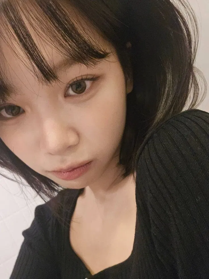 Avatar of Kim Chaewon | Break up 